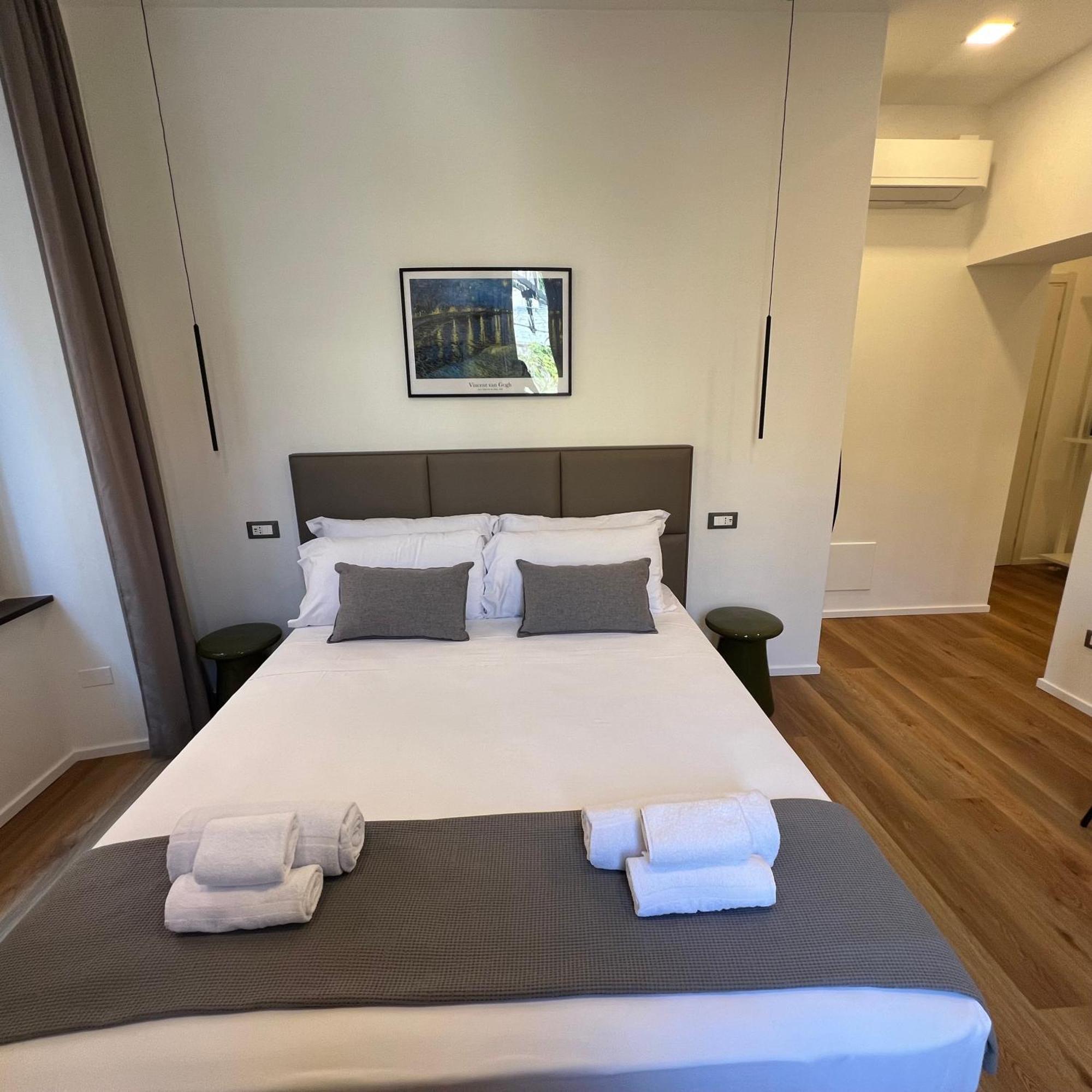 Sunrise Rooms La Spezia Ngoại thất bức ảnh