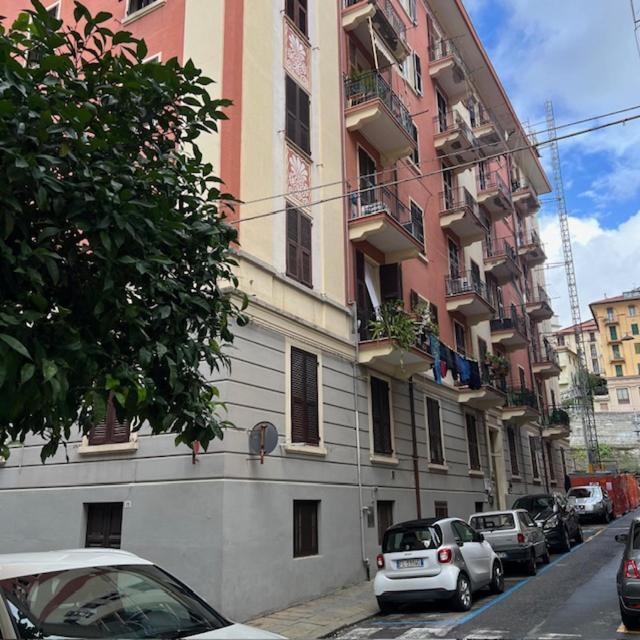 Sunrise Rooms La Spezia Ngoại thất bức ảnh
